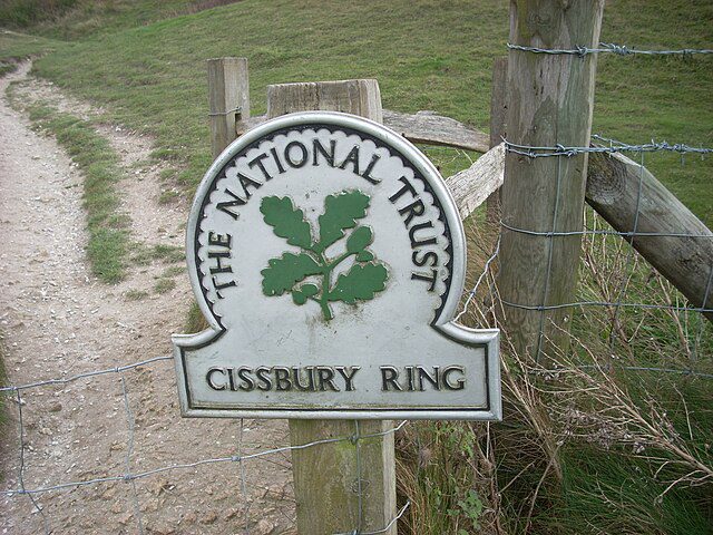 Sign leading the way to the eerie Cissbury Ring